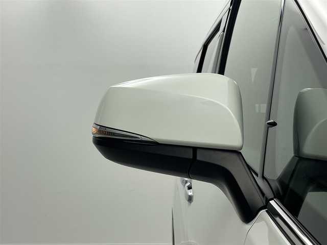 トヨタ ヴェルファイア ゴールデンアイズⅡ 愛媛県 2021(令3)年 4.2万km ホワイトパールクリスタルシャイン サンルーフ/純正フリップダウンモニター/純正ナビ/・Bluetooth/・HDMI入力端子/・USB入力端子/フルセグTV/バックカメラ/ビルトインETC/ドライブレコーダー/両側パワースライドドア/コーナーセンサー/電動リアゲート/衝突軽減システム/クルーズコントロール（追従有）/レーンキープアシスト/オートライト/オートマチックハイビーム/RSA/nanoeエアコン/LEDヘッドライド/プッシュスタート/スマートキー/スペアキー/取扱説明書/保証書