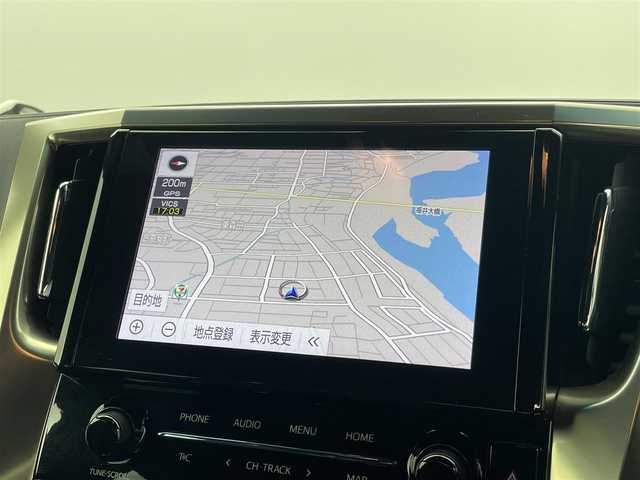 トヨタ ヴェルファイア ゴールデンアイズⅡ 愛媛県 2021(令3)年 4.2万km ホワイトパールクリスタルシャイン サンルーフ/純正フリップダウンモニター/純正ナビ/・Bluetooth/・HDMI入力端子/・USB入力端子/フルセグTV/バックカメラ/ビルトインETC/ドライブレコーダー/両側パワースライドドア/コーナーセンサー/電動リアゲート/衝突軽減システム/クルーズコントロール（追従有）/レーンキープアシスト/オートライト/オートマチックハイビーム/RSA/nanoeエアコン/LEDヘッドライド/プッシュスタート/スマートキー/スペアキー/取扱説明書/保証書