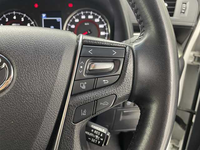 トヨタ ヴェルファイア ゴールデンアイズⅡ 愛媛県 2021(令3)年 4.2万km ホワイトパールクリスタルシャイン サンルーフ/純正フリップダウンモニター/純正ナビ/・Bluetooth/・HDMI入力端子/・USB入力端子/フルセグTV/バックカメラ/ビルトインETC/ドライブレコーダー/両側パワースライドドア/コーナーセンサー/電動リアゲート/衝突軽減システム/クルーズコントロール（追従有）/レーンキープアシスト/オートライト/オートマチックハイビーム/RSA/nanoeエアコン/LEDヘッドライド/プッシュスタート/スマートキー/スペアキー/取扱説明書/保証書