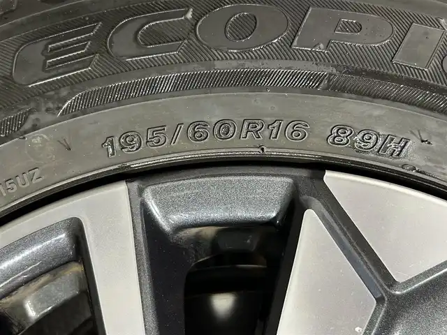 日産 セレナ ハイウェイスター V 大阪府 2020(令2)年 2.7万km ダークメタルグレー ProPILOT 純正10incナビ(フルセグ/DVD再生/Bluetooth) 360カメラ ETC 後席モニター 両側パワースライドドア 衝突軽減 クルコン BSM シートヒーター ドラレコ
