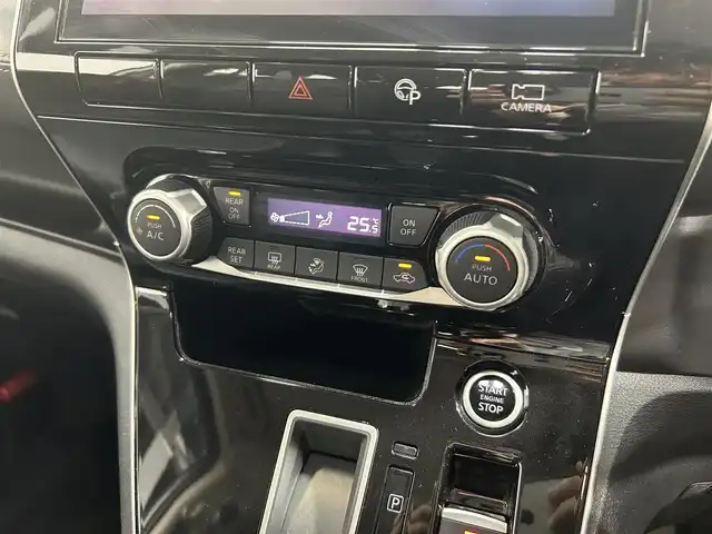 日産 セレナ ハイウェイスター V 大阪府 2020(令2)年 2.7万km ダークメタルグレー ProPILOT 純正10incナビ(フルセグ/DVD再生/Bluetooth) 360カメラ ETC 後席モニター 両側パワースライドドア 衝突軽減 クルコン BSM シートヒーター ドラレコ