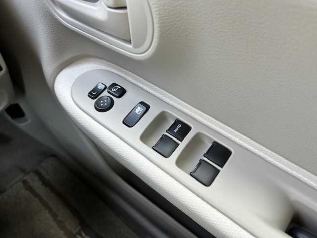 スズキ ラパン L 神奈川県 2016(平28)年 3.6万km フレンチミントPM 社外ナビ・ワンセグ・SD・Bluetooth/バックカメラ/レーダーブレーキサポート/社外LEDヘッドライトバルブ/ヘッドライトレベライザー/D/N席バニティミラー/ハイドロフィリックドアミラー/電動格納ミラー/ISOFIX対応/スマートキー×2/フロアマット/ドアバイザー/保証書/取扱説明書
