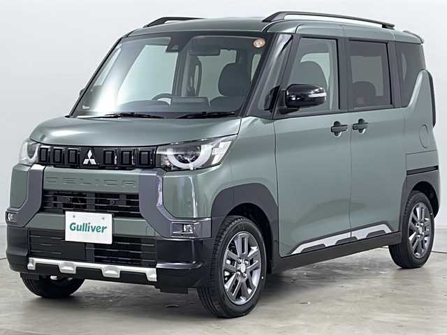三菱 デリカミニ T プレミアム 道央・札幌 2025(令7)年 0.1万km未満 アメジストブラック ・4WD/・寒冷地仕様/・純正ディスプレイオーディオ&BT&AppleCarPlay&AndroidAuto/・運転支援システム/・衝突被害軽減システム/・前方衝突予測システム/・踏み間違え防止/・レーンキープアシスト/・ふらつき警報/・標識認識システム/・先行車発進通知/・パーキングセンサー/・全方位カメラ/・MYパイロット/・デジタルインナーミラー/・両側パワースライドドア/・片側ハンズフリースライドドア/・ハンドルヒーター/・パドルシフト/・革巻きステアリング/・ステアリングスイッチ/・ハーフレザーシート/・シートヒーター/・ミラーヒーター/・オートマチックハイビーム/・オートライト/・LEDヘッドライト/・LEDフォグ/・ヘッドライトレベライザー/・ダウンヒルアシストコントロール/・横滑り防止/・スマートキー/・スペアキー/・アイドリングストップ/・プッシュスタート
