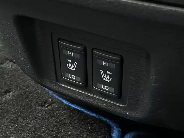 日産 セレナ e－パワー ハイウェイスター 福岡県 2018(平30)年 4.3万km ブリリアントホワイトパール 純正9型ナビ（フルセグ/SD/DVD/BT)アラウンドビューモニタープロパイロットエマージェンシーブレーキコーナーセンサー両側電動パワスラドラレコETCデジタルインナーミラシートヒーターステアリングヒーターオートホールドパーキングアシストLEDヘッドライト純正フロアマット純正アルミホイールスマートキープッシュスタート