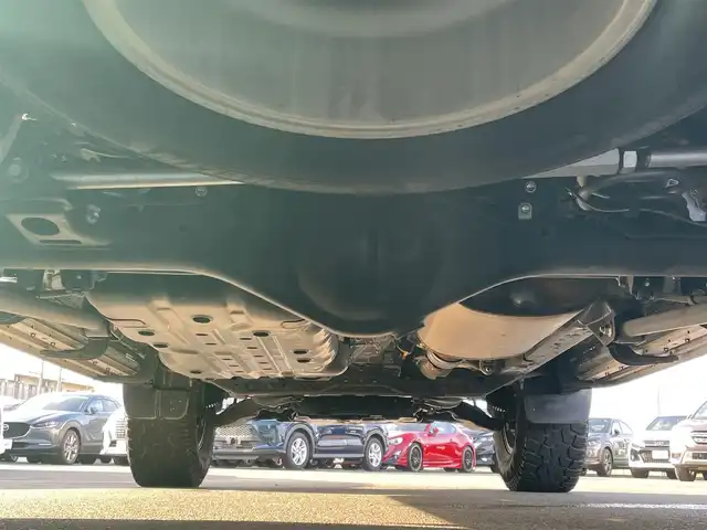 トヨタ ランドクルーザー プラド TX Lパッケージ 東京都 2021(令3)年 3.9万km ブラック 7人乗り/サンルーフ/CURTヒッチメンバー/JAOS BATTLEZ リフトアップ/トヨタセーフティセンス/・プリクラッシュセーフティ/・レーンディパーチャーアラート/・先行車発進告知/・クリアランスソナー/・レーダークルーズコントロール/・オートハイビーム/アルパイン ９インチナビ 【X9NX】/・AM/FM/CD/DVD/USB/SD/・HDMI/Bluetooth/フルセグTV/ビルトインETC2.0/ナビ連動ドライブレコーダー【DVR-C320R】/バックカメラ【ステアリング連動】/ALPINE後席用モニター/ALPINEツィーター/レザーシート（黒）/シートベンチレーション/シートヒーター/パワーシート/LEDヘッドライト/デルタフォース：オーバル（AW）/YOKOHAMA：ジオランダーX-AT/保証書・取説・スペアキー