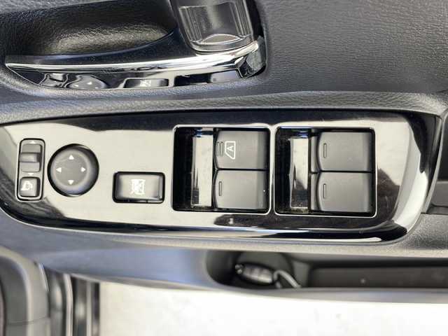 日産 ルークス HWS Gターボ アーバンクロム プロパイロットED 千葉県 2022(令4)年 4.4万km ブラック 純正ディーラーオプションナビ/BT フルセグTV CD SD/全方位カメラ/衝突軽減ブレーキ/前後コーナーセンサー/レーンキープアシスト/ロールサンシェード/両側パワースライドドア/純正フロアマット/LEDヘッドライト/オートライト/アイドリングストップ/横滑り防止/スマートキー/プッシュスタート