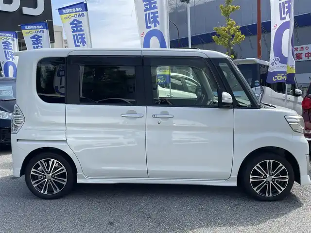 ダイハツ タント カスタム RS SA 兵庫県 2014(平26)年 6万km パールホワイトⅢ (株)IDOMが運営する【じしゃロン西宮店】の自社ローン専用車両になります。こちらは現金またはオートローンご利用時の価格です。自社ローンご希望の方は別途その旨お申付け下さい/＊ETC/＊フルセグ/＊パワステ/＊パワーウィンドウ/＊両側パワスラ/＊横滑り防止装置/＊衝突被害軽減システム/＊オートライト