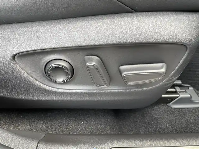 トヨタ ハリアー Z レザーパッケージ 東京都 2021(令3)年 1万km プレシャスブラックパール 純正12.3型ナビ/プレミアムサウンドJBL/デジタルインナーミラー/レーダークルコン/シートベンチレーション/シートヒーター/バックカメラ/電動リアゲート/パワーシート/ヘッドアップディスプレイ/ETC2.0