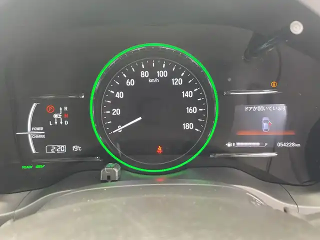 ホンダ ヴェゼル ハイブリッド Z ホンダセンシング 栃木県 2019(平31)年 5.5万km パール 純正ディスプレイオーディオ(WX-211C)/(ワンセグTV・CD)/バックカメラ/前方ドライブレコーダー/ホンダセンシング/ ・衝突軽減システム/ ・レーンキープアシスト/ ・オートクルーズコントロール/ハーフレザーシート/前席シートヒーター/MTモード付AT/LEDヘッドライト/オートライト/純正アルミホイール/純正フロアマット/チップアップシート/ETC/スマートキー