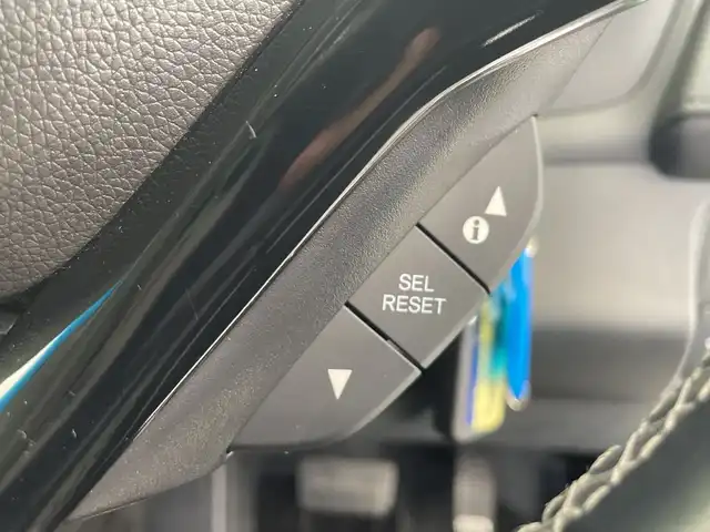 ホンダ ヴェゼル ハイブリッド Z ホンダセンシング 栃木県 2019(平31)年 5.5万km パール 純正ディスプレイオーディオ(WX-211C)/(ワンセグTV・CD)/バックカメラ/前方ドライブレコーダー/ホンダセンシング/ ・衝突軽減システム/ ・レーンキープアシスト/ ・オートクルーズコントロール/ハーフレザーシート/前席シートヒーター/MTモード付AT/LEDヘッドライト/オートライト/純正アルミホイール/純正フロアマット/チップアップシート/ETC/スマートキー