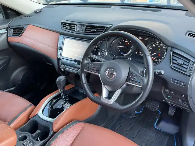 日産 エクストレイル ハイブリッド 20Xi レザーエディション 千葉県 2020(令2)年 3.1万km シャイニングブルー 純正９インチナビ/サンルーフ/レザーシート/プロパイロット/バックカメラ/衝突被害軽減システム/車線逸脱警報/クルーズコントロール/横滑り防止装置/ETC/ドライブレコーダー/アイドリングストップ/LEDヘッドライト/フォグランプ/オートライト/ウィンカーミラー/電動格納ミラー/純正１７インチAW/シートヒーター/シートリフター/ステアリングヒーター/プッシュスタート/スマートキー/フロアマット/ドアバイザー/地図SD無し←欠品のため動作未確認