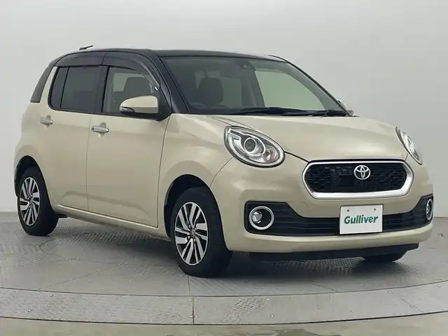 トヨタ パッソ モーダ　S 新潟県 2018(平30)年 3.3万km ブラックマイカメタリック/パウダリーベージュメタリック 2トーン 衝突被害軽減ブレーキ/純正メモリナビ/オートライト/フォグランプ/純正14インチアルミホイール/アイドリングストップ/コーナーセンサー/スマートキー