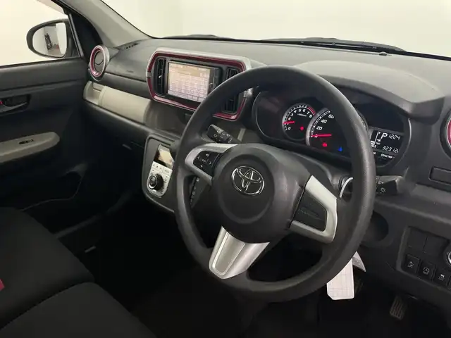 トヨタ パッソ モーダ　S 新潟県 2018(平30)年 3.3万km ブラックマイカメタリック/パウダリーベージュメタリック 2トーン 衝突被害軽減ブレーキ/純正メモリナビ/オートライト/フォグランプ/純正14インチアルミホイール/アイドリングストップ/コーナーセンサー/スマートキー