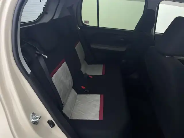 トヨタ パッソ モーダ　S 新潟県 2018(平30)年 3.3万km ブラックマイカメタリック/パウダリーベージュメタリック 2トーン 衝突被害軽減ブレーキ/純正メモリナビ/オートライト/フォグランプ/純正14インチアルミホイール/アイドリングストップ/コーナーセンサー/スマートキー