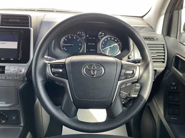 トヨタ ランドクルーザー プラド TX 山形県 2018(平30)年 3.1万km レッドマイカメタリック ワンオーナー/Toyota Safety Sense		/・プリクラッシュセーフティ		/・レーンディパーチャーアラート（LDA）		/・レーダークルーズコントロール							/・オートマチックハイビーム	/・横滑り抑制機能		/純正ナビ（CD/DVD/Bluetooth）/フルセグテレビ/バックカメラ/ビルトインETC/純正ドライブレコーダー/コーナーセンサー/ヘッドランプクリーナー/プッシュスタート/スマートキー/フォグランプ/LEDヘッドライト/ドアバイザー