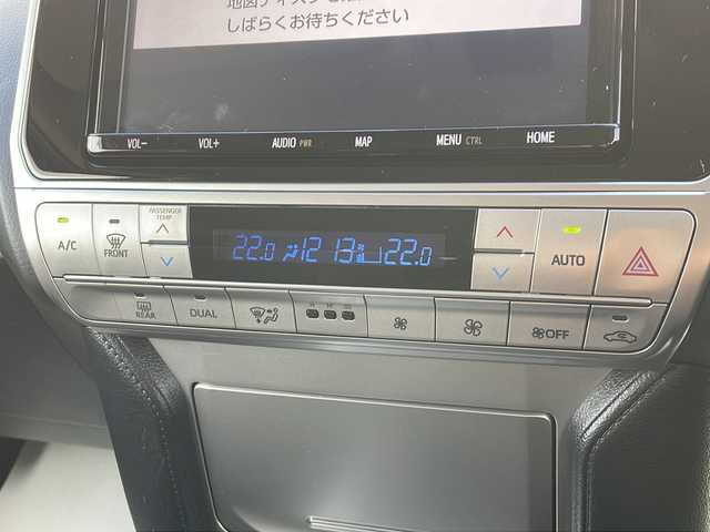 トヨタ ランドクルーザー プラド TX 山形県 2018(平30)年 3.1万km レッドマイカメタリック ワンオーナー/Toyota Safety Sense		/・プリクラッシュセーフティ		/・レーンディパーチャーアラート（LDA）		/・レーダークルーズコントロール							/・オートマチックハイビーム	/・横滑り抑制機能		/純正ナビ（CD/DVD/Bluetooth）/フルセグテレビ/バックカメラ/ビルトインETC/純正ドライブレコーダー/コーナーセンサー/ヘッドランプクリーナー/プッシュスタート/スマートキー/フォグランプ/LEDヘッドライト/ドアバイザー