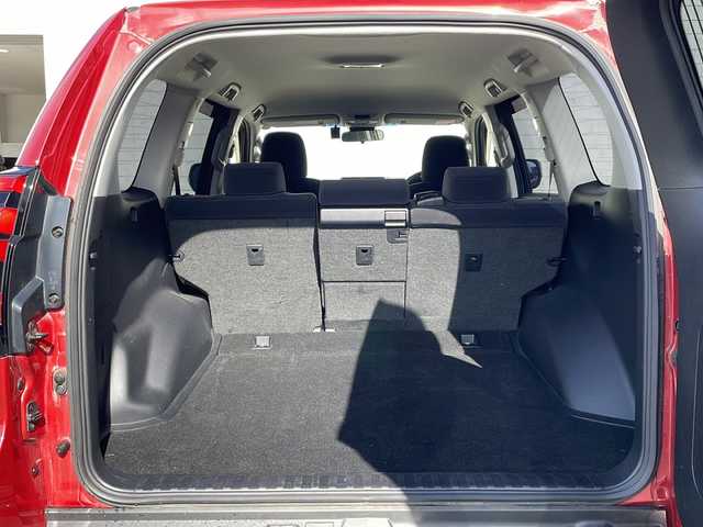 トヨタ ランドクルーザー プラド TX 山形県 2018(平30)年 3.1万km レッドマイカメタリック ワンオーナー/Toyota Safety Sense		/・プリクラッシュセーフティ		/・レーンディパーチャーアラート（LDA）		/・レーダークルーズコントロール							/・オートマチックハイビーム	/・横滑り抑制機能		/純正ナビ（CD/DVD/Bluetooth）/フルセグテレビ/バックカメラ/ビルトインETC/純正ドライブレコーダー/コーナーセンサー/ヘッドランプクリーナー/プッシュスタート/スマートキー/フォグランプ/LEDヘッドライト/ドアバイザー