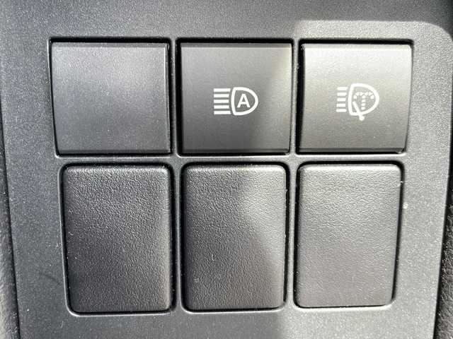 トヨタ ランドクルーザー プラド TX 山形県 2018(平30)年 3.1万km レッドマイカメタリック ワンオーナー/Toyota Safety Sense		/・プリクラッシュセーフティ		/・レーンディパーチャーアラート（LDA）		/・レーダークルーズコントロール							/・オートマチックハイビーム	/・横滑り抑制機能		/純正ナビ（CD/DVD/Bluetooth）/フルセグテレビ/バックカメラ/ビルトインETC/純正ドライブレコーダー/コーナーセンサー/ヘッドランプクリーナー/プッシュスタート/スマートキー/フォグランプ/LEDヘッドライト/ドアバイザー