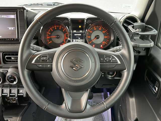 スズキ ジムニー XC 岩手県 2021(令3)年 2.8万km ジャングルグリーン ワンオーナー/社外ナビ・フルセグTV・BT/バックカメラ/クルーズコントロール/スマートキー/プッシュスタート/レザー調シートカバー/社外ドライブレコーダー/TVキャンセラー/LEDヘッドライト/オートライト/純正ラバーフロアマット