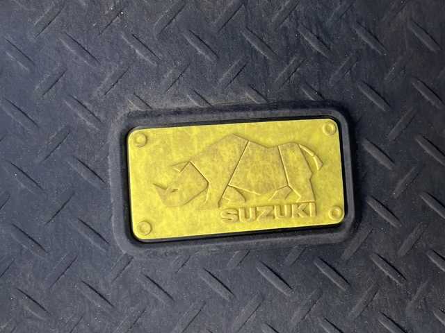 スズキ ジムニー XC 岩手県 2021(令3)年 2.8万km ジャングルグリーン ワンオーナー/社外ナビ・フルセグTV・BT/バックカメラ/クルーズコントロール/スマートキー/プッシュスタート/レザー調シートカバー/社外ドライブレコーダー/TVキャンセラー/LEDヘッドライト/オートライト/純正ラバーフロアマット