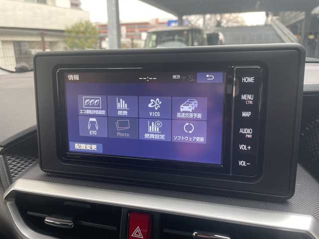 トヨタ ライズ Z 広島県 2022(令4)年 2.7万km ナチュラルベージュマイカM 禁煙車/ハイブリッド/スマートアシスト/・衝突軽減/・車線逸脱/・オートマチックハイビーム/・レーダークルーズコントロール/BSM/クリアランスソナー/純正ナビ（NSZT-W68T）/・フルセグ/CD/DVD/Bluetooth/SD/SDREC/パノラマモニター/革巻きステアリング/ステアリングスイッチ/オートライト/電動パーキングブレーキ/ブレーキホールド/LEDヘッドライト/フォグランプ/前後ドライブレコーダー（TZ-DR300）/ETC2.0/シートヒーター/フロアマット