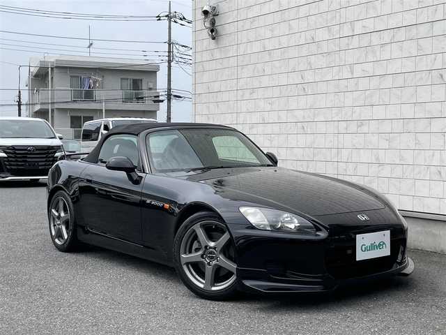 ホンダ Ｓ２０００ 埼玉県 2001(平13)年 3.5万km ベルリナブラック 外部検査済み/FUJITSUBOマフラー/BILSTEIN車高調/GReddyタワーバー/OPフロントエアロ/OPモデューロ17インチアルミ/OP黒革シート/OPトランクスポイラー/OPウインドウディフレクター/HIDヘッドライト/VGS/電動フルオープン/レーシングステアリング/キーレス/スペアキー/点検記録簿/（H14/H17/H18/H20/H22/H24/H25/H26/H28/H30/R2）/新車保証書/取扱説明書