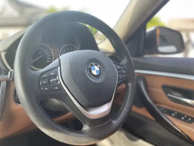 ＢＭＷ ４２０ｉ グランクーペ ラグジュアリー 栃木県 2016(平28)年 3万km アルピンホワイトⅢ インテリジェントセーフティ/コンフォートアクセス/ナビ /バックカメラ/ミラーETC/ACC/茶革シート/パワーシート /シートヒーター /キセノンヘッドライト/オートライト/バックソナー /パワーバックドア