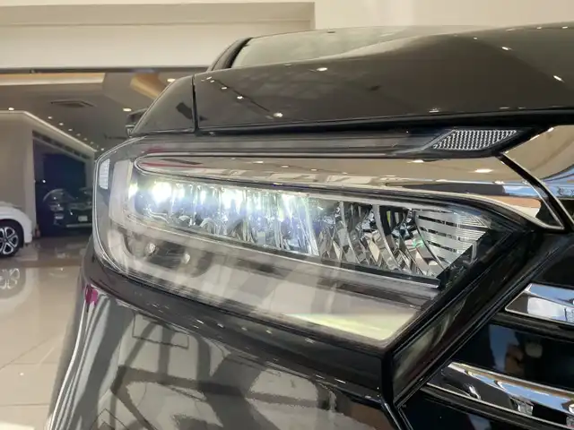 ホンダ オデッセイ ハイブリッド e:HEVアブソルート EX 埼玉県 2021(令3)年 2.7万km プレミアムスパークルブラックパール ホンダセンシング/純正10インチメナビ/　　CD/DVD/BT/フルセグTV/全方位カメラ/両側パワースライドドア/パワーバックドア/アダプティブクルーズコントロール/LEDオートライト/ハーフレザーシート/パワーシート/シートヒーター/純正18インチAW/ブラインドスポットモニター/ステアリングスイッチ/プッシュスタート/スペアキー1本/ビルトインETC2.0/禁煙車