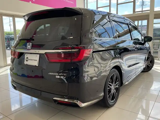 ホンダ オデッセイ ハイブリッド e:HEVアブソルート EX 埼玉県 2021(令3)年 2.7万km プレミアムスパークルブラックパール ホンダセンシング/純正10インチメナビ/　　CD/DVD/BT/フルセグTV/全方位カメラ/両側パワースライドドア/パワーバックドア/アダプティブクルーズコントロール/LEDオートライト/ハーフレザーシート/パワーシート/シートヒーター/純正18インチAW/ブラインドスポットモニター/ステアリングスイッチ/プッシュスタート/スペアキー1本/ビルトインETC2.0/禁煙車