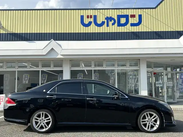 トヨタ クラウン アスリート スペシャルパッケージ 京都府 2012(平24)年 8.8万km ブラック (株)IDOMが運営する【じしゃロン伏見店】の自社ローン専用車両になりますこちらは現金またはオートローンご利用時の価格です。自社ローンご希望の方は別途その旨お申付け下さい/スマートキー/プッシュスタート/バックカメラ/ＥＴＣ/クルーズコントロール/ステアリングリモコン/電動格納ドアミラー/パワーウインドウ/防眩ミラー/オートライト/エアロ/オートライト/取扱説明書