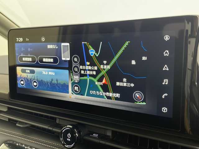 日産 セレナ e－パワー ハイウェイスター V 茨城県 2025(令7)年 0.1千km プリズムホワイト 登録済未使用車/12.3インチカラーディスプレイ/　NissanConnectナビゲーションシステム/ 【AM/FM/USB/HDMI/フルセグTV】/アラウンドビューカメラ/ナビリンク機能付きプロパイロット/・プロパイロット緊急停止支援システム/・インテリジェントエマージェンシーブレーキ/・前方衝突予測警報/・車線逸脱防止支援システム/・後側方車両検知警報/・ふらつき警報/・標識検知機能/・衝突回避ステアリングアシスト/・車線逸脱警報/・後退時車両検知警報/・踏み間違い防止アシスト/純正前後ドライブレコーダー/インテリジェントルームミラー/ワイヤレス充電器/革巻きステアリング【スイッチ】/e-pedal/電子パーキング　オートホールド/デュアルバックドア/アダブティブLEDヘッドライト/純正16インチアルミホイール/ETC2.0/SOSコール/保証書、取扱説明書