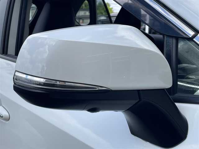 トヨタ ＲＡＶ４ ハイブリットG 青森県 2020(令2)年 9万km ホワイトパールクリスタルシャイン 純正ディスプレイオーディオ/フルセグTV/BT/USB/前方ドライブレコーダー/ETC2.0/デジタルインナーミラー/レーダー探知機/パワーバックドア/トヨタセーフティセンス/パノラミックビューモニター/バックカメラ/アダプティブクルーズコントロール/ハイビームアシスト/オートライト/D席パワーシート/ステアリングヒーター/LEDヘッドライト/フォグランプ/純正フロアマット/18インチ純正AW付スタッドレスタイヤ積込/スマートキー×２
