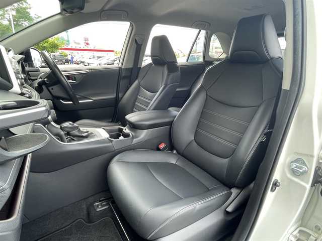 トヨタ ＲＡＶ４ ハイブリットG 青森県 2020(令2)年 9万km ホワイトパールクリスタルシャイン 純正ディスプレイオーディオ/フルセグTV/BT/USB/前方ドライブレコーダー/ETC2.0/デジタルインナーミラー/レーダー探知機/パワーバックドア/トヨタセーフティセンス/パノラミックビューモニター/バックカメラ/アダプティブクルーズコントロール/ハイビームアシスト/オートライト/D席パワーシート/ステアリングヒーター/LEDヘッドライト/フォグランプ/純正フロアマット/18インチ純正AW付スタッドレスタイヤ積込/スマートキー×２