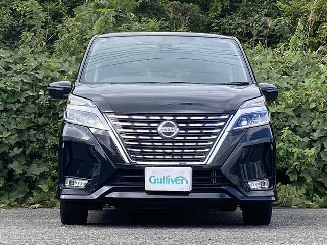 日産 セレナ ハイウェイスター V 大分県 2021(令3)年 6.2万km ダイヤモンドブラック プロパイロット/アラウンドビューモニター/アルパインメモリーナビ/フルセグ/Bluetooth/DVD/スマートルームミラー/両側パワースライドドア /ワンタッチスライドドア/純正LEDヘッドライト/オートライトコントロール/アダプティブクルーズコントロール/レーンキープアシスト/前後ドライブレコーダー/純正16インチアルミホイール/ETC/スマートキー/エンジンプッシュスタート/前後クリアランスソナー