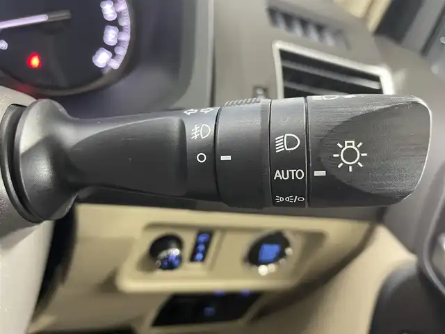 トヨタ ランドクルーザー プラド TX Lパッケージ 大阪府 2022(令4)年 2万km ホワイトパールクリスタルシャイン ベージュ革シート 純正9incナビTV バックカメラ パワーシート/ヒーター/エアコン レーダークルコン 衝突軽減ブレーキ レーンアシスト オートハイビーム ルーフレール クリアランスソナー 4WD