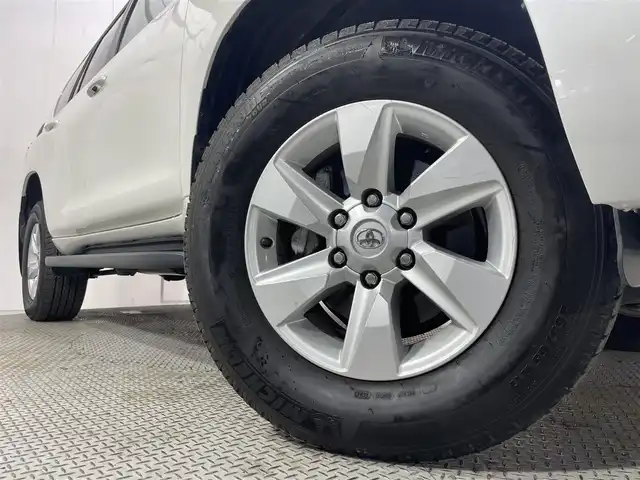 トヨタ ランドクルーザー プラド TX Lパッケージ 大阪府 2022(令4)年 2万km ホワイトパールクリスタルシャイン ベージュ革シート 純正9incナビTV バックカメラ パワーシート/ヒーター/エアコン レーダークルコン 衝突軽減ブレーキ レーンアシスト オートハイビーム ルーフレール クリアランスソナー 4WD