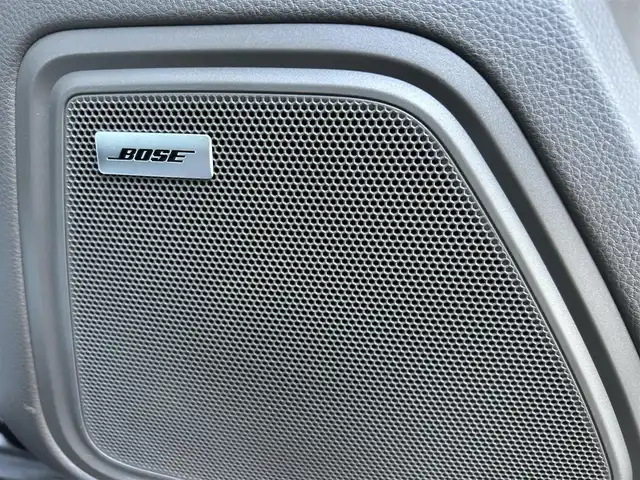 ポルシェ マカン ターボ 茨城県 2015(平27)年 5.7万km ジェットブラック パノラマルーフ/レザーインテリア/レッドキャリパー/ポルシェエントリー＆ドライブシステム/Boseサウンドシステム/純正ナビ　フルセグ/BT/AF/FM/パワーシート/シートメモリ/レザーシート/コーナーセンサー/ステアリングスイッチ/電動リアゲート/パドルシフト/純正アルミホイール/USBポート/パワーバックドア/オートライト/スマートキー