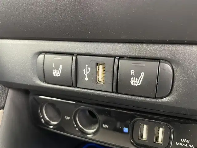 トヨタ ヤリス ハイブリッド Z 富山県 2023(令5)年 2.5万km ブラック 純正ディスプレイオーディオ（AM/FM/BT/USB/フルセグ）/全方位カメラ/ドライブレコーダー/ビルトインETC/D/N席シートヒーター/ハンドルヒーター/ブラインドスポットモニター/衝突被害軽減システム/レーダークルーズコントロール/レーンキープアシスト/コーナーセンサー/横滑り防止装置/アイドリングストップ/モデリスタアルミホイール/社外アルミホイール付冬タイヤ有/純正フロアマット/オートLEDライト/オートマチックハイビーム/革巻きステアリング/ステアリングスイッチ/スマートキー/スペアキー