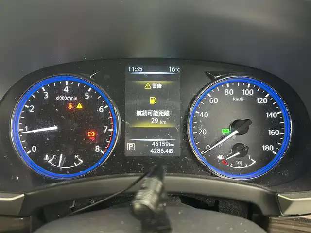 日産 エルグランド 250ハイウェイスターS 岡山県 2017(平29)年 4.7万km ブリリアントホワイトパール 10.1インチフリップダウンモニター/両側電動スライドドア/LEDヘッドライト/バックカメラ/ビルトインETC/オットマン/ハーフレザー/純正アルミホイール/Bluetooth/TV