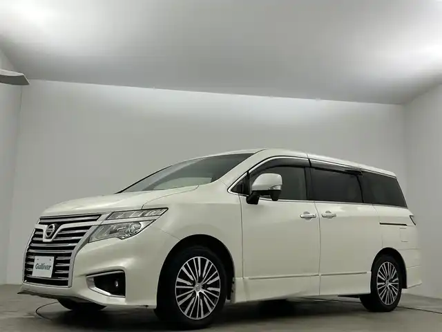 日産 エルグランド 250ハイウェイスターS 岡山県 2017(平29)年 4.7万km ブリリアントホワイトパール 10.1インチフリップダウンモニター/両側電動スライドドア/LEDヘッドライト/バックカメラ/ビルトインETC/オットマン/ハーフレザー/純正アルミホイール/Bluetooth/TV