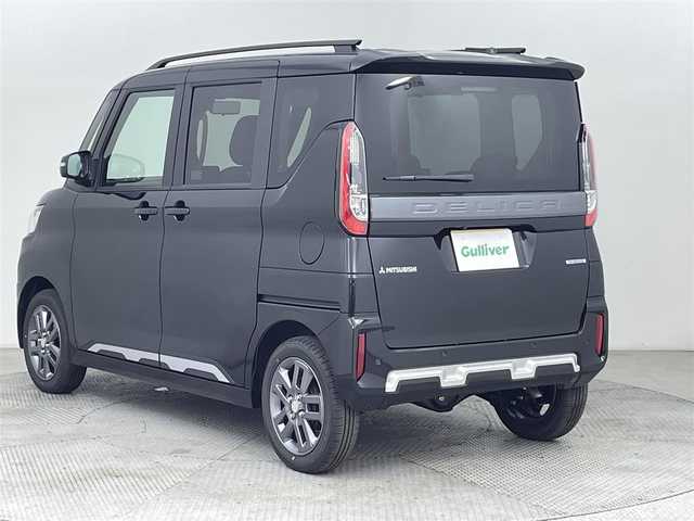 三菱 デリカミニ T プレミアム 道央・札幌 2025(令7)年 0.1万km未満 アメジストブラック ・届出済未使用車/・4WD/・寒冷地仕様/・純正カーオーディオ/・BT/USB/AppleCarPlay/・マルチアラウンドモニター/・自動防眩＋デジタルインナーミラー/・e-Assist/・衝突被害軽減ブレーキシステム/・レーダークルーズコントロール/・レーンキープアシスト/・コーナーセンサー/・横滑り防止装置/・オートマチックハイビーム/・LEDヘッドライト/・オートライト/・両側パワースライドドア/・アイドリングストップ/・ハーフレザーシート/・前席シートヒーター/・純正15インチAW/・プッシュスタート/・スマートキー/・スペアキー/・保証書/・取扱説明書