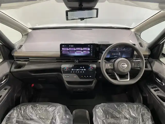 日産 セレナ e－パワー ハイウェイスター V 愛知県 2025(令7)年 0.1千km プリズムホワイト 登録済未使用車　/純正１２．３インチナビ　/（AM/FM/フルセグTV/Bluetooth/USB/CarPlay)/純正フリップダウンモニタ―　/アラウンドビューモニター　/プロパイロット　/衝突軽減ブレーキ　/踏み間違い防止/標識認知機能/両側電動スライドドア　/ビルトインＥＴＣ２．０　/ワイヤレス充電　/デジタルインナーミラー/ドライブレコーダー/クリアランスソナー/後側方車両検知警報（BSW)/SOSコール/プッシュスタート　/　　-スマートキー
