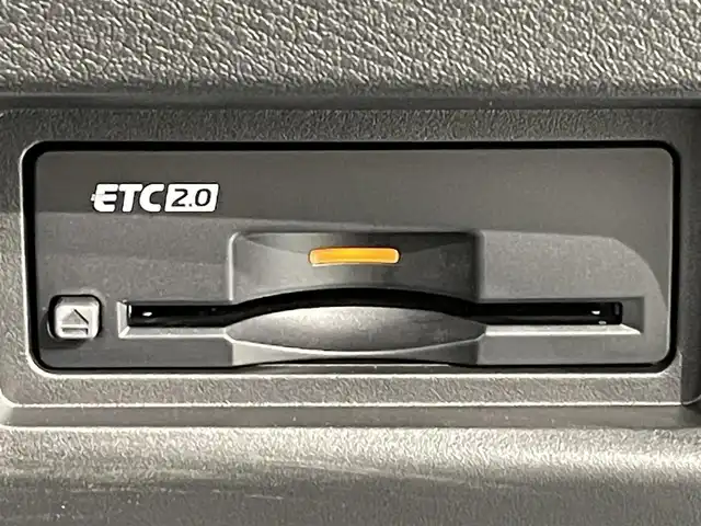 日産 セレナ e－パワー ハイウェイスター V 愛知県 2025(令7)年 0.1千km プリズムホワイト 登録済未使用車　/純正１２．３インチナビ　/（AM/FM/フルセグTV/Bluetooth/USB/CarPlay)/純正フリップダウンモニタ―　/アラウンドビューモニター　/プロパイロット　/衝突軽減ブレーキ　/踏み間違い防止/標識認知機能/両側電動スライドドア　/ビルトインＥＴＣ２．０　/ワイヤレス充電　/デジタルインナーミラー/ドライブレコーダー/クリアランスソナー/後側方車両検知警報（BSW)/SOSコール/プッシュスタート　/　　-スマートキー