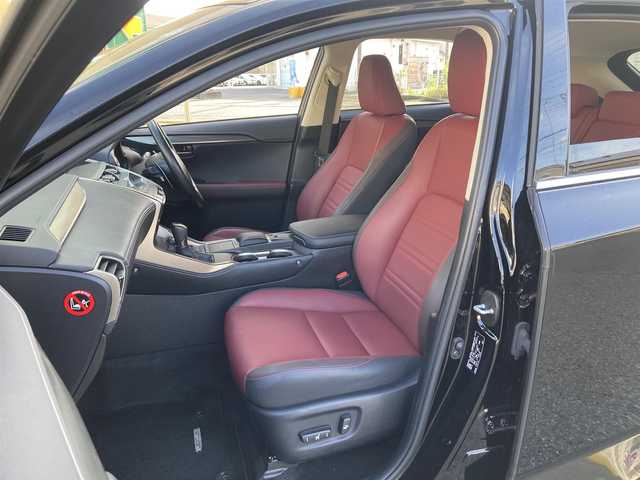 レクサス ＮＸ 300h Iパッケージ 兵庫県 2018(平30)年 4.6万km ブラック 純正メモリナビ/・TV/AM/FM/DVD/CD/BT/ドラレコ/ビルトインＥＴＣ２．０/前後コーナーセンサー/クルーズコントロール/バックモニター/横滑り防止装置/電動リアゲート/前席シートヒーター/前席パワーシート/プリクラッシュ/オートライト/パーキングサポートブレーキ/レーンキープアシスト/保証書