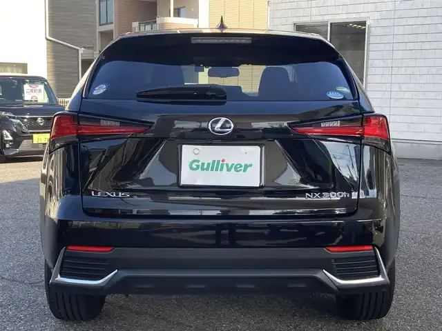 レクサス ＮＸ 300h Iパッケージ 兵庫県 2018(平30)年 4.6万km ブラック 純正メモリナビ/・TV/AM/FM/DVD/CD/BT/ドラレコ/ビルトインＥＴＣ２．０/前後コーナーセンサー/クルーズコントロール/バックモニター/横滑り防止装置/電動リアゲート/前席シートヒーター/前席パワーシート/プリクラッシュ/オートライト/パーキングサポートブレーキ/レーンキープアシスト/保証書
