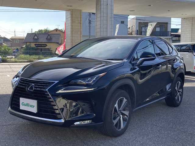 レクサス ＮＸ 300h Iパッケージ 兵庫県 2018(平30)年 4.6万km ブラック 純正メモリナビ/・TV/AM/FM/DVD/CD/BT/ドラレコ/ビルトインＥＴＣ２．０/前後コーナーセンサー/クルーズコントロール/バックモニター/横滑り防止装置/電動リアゲート/前席シートヒーター/前席パワーシート/プリクラッシュ/オートライト/パーキングサポートブレーキ/レーンキープアシスト/保証書