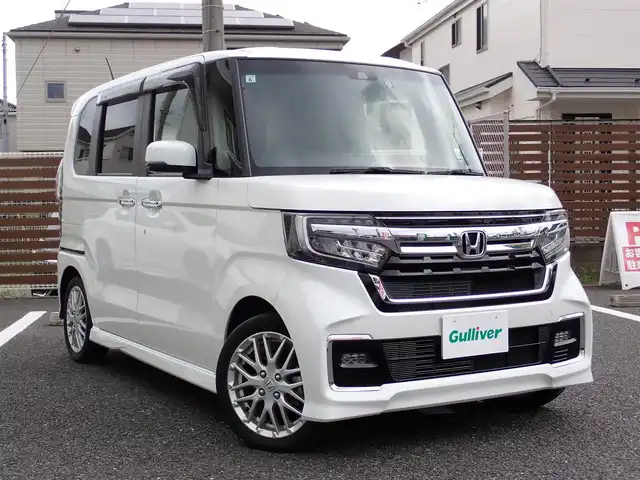 ホンダ Ｎ ＢＯＸ カスタム L ターボ 千葉県 2021(令3)年 1.6万km プラチナホワイトパール 8インチナビ(AVIC-RL811)/・フルセグテレビ/・CD/DVD/・Bluetooth/・ミュージックサーバー/バックカメラ/ドライブレコーダー前後/ETC/ホンダセンシング/・衝突軽減ブレーキ/・誤発進抑制機能/・後方誤発進抑制機能/・歩行者事故低減ステアリング/・路外逸脱抑制機能/・先行車発進お知らせ機能/・標識認識機能/・オートハイビーム/クルーズコントロール/パドルシフト/LEDヘッドライト/LEDフォグライト/両側パワースライドドア /純正15インチAW