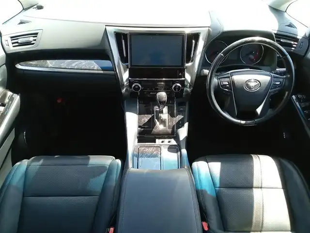 トヨタ ヴェルファイア Z Gエディション 福井県 2019(令1)年 3万km ホワイトパールクリスタルシャイン 純正9型ナビ/CD DVD Bluetooth　フルセグ　AM　FM/両側パワースライドドア/レーダークルーズコントロール/トヨタセーフティセンス/プリクラッシュセーフティシステム/レーンキープアシスト/コーナーセンサー/バックカメラ/ビルトインETC2.0/純正ドライブレコーダー/1.2列目シートヒーター/1.2列目シートベンチレーション/LEDオートライト/社外20インチAW