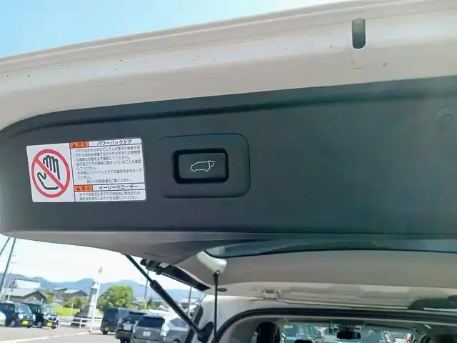 トヨタ ヴェルファイア Z Gエディション 福井県 2019(令1)年 3万km ホワイトパールクリスタルシャイン 純正9型ナビ/CD DVD Bluetooth　フルセグ　AM　FM/両側パワースライドドア/レーダークルーズコントロール/トヨタセーフティセンス/プリクラッシュセーフティシステム/レーンキープアシスト/コーナーセンサー/バックカメラ/ビルトインETC2.0/純正ドライブレコーダー/1.2列目シートヒーター/1.2列目シートベンチレーション/LEDオートライト/社外20インチAW