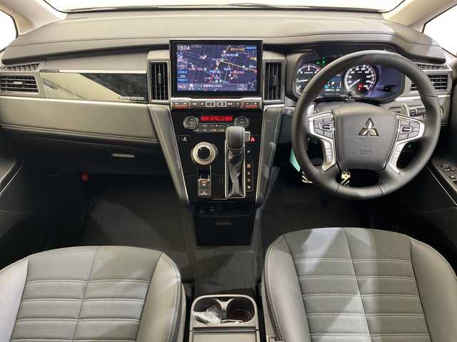 三菱 デリカＤ：５ シャモニー 愛媛県 2025(令7)年 0.1千km ブラックダイヤモンド アルパイン11インチナビ/Bluetooth/フルセグ/レーダークルーズコントロール/バックカメラ/両側電動スライドドア/衝突被害軽減ブレーキ/レーンキープアシスト/ダウンヒルアシストコントロール/ブラインドスポットモニター/電動リアゲート/LEDヘッドライト/オートマチックハイビーム/オートライト/シートヒーター/プッシュスタート/スペアキー